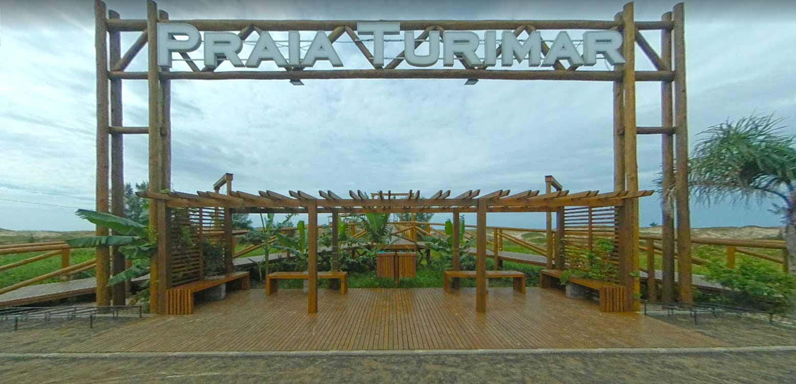 The May Featured Google Tour is the Praia Turimar Boardwalk in Santa Catarina, Brazil by Thiago Boesing